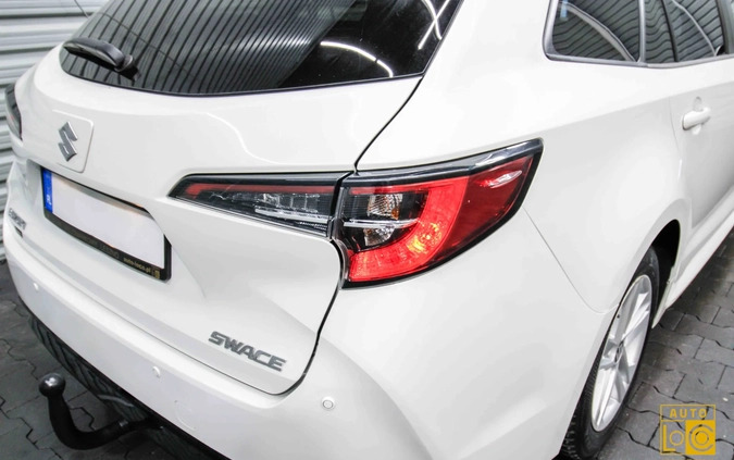 Suzuki Swace cena 93888 przebieg: 57000, rok produkcji 2020 z Ruda Śląska małe 562